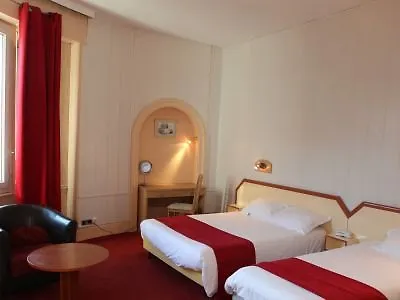 Bristol Hotel 3*